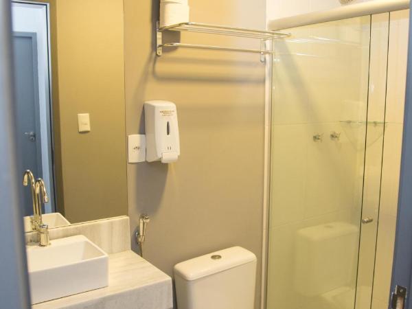 REF House Barra Da Tijuca : photo 1 de la chambre lit dans dortoir mixte de 4 lits