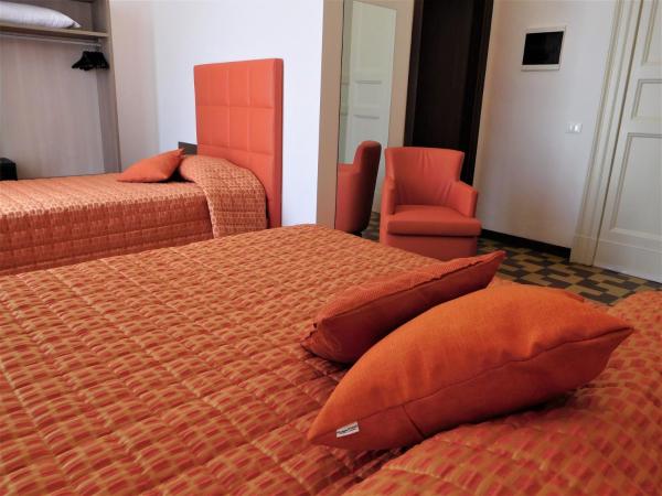 Moonlight Hotel&Suites : photo 5 de la chambre chambre triple deluxe