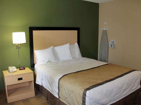 Extended Stay America Suites - Albuquerque - Airport : photo 3 de la chambre studio lit queen-size - non-fumeurs
