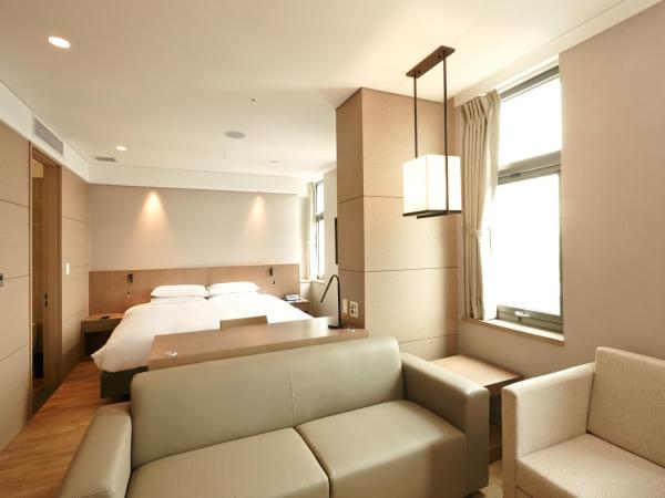 Mayplace Hotel : photo 3 de la chambre suite d'angle