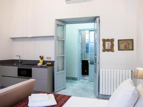 Palacio Mármoles : photo 2 de la chambre studio
