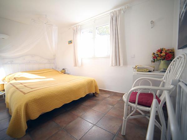 B&B Le clos des vignes Saint Raphael : photo 3 de la chambre suite avec terrasse 