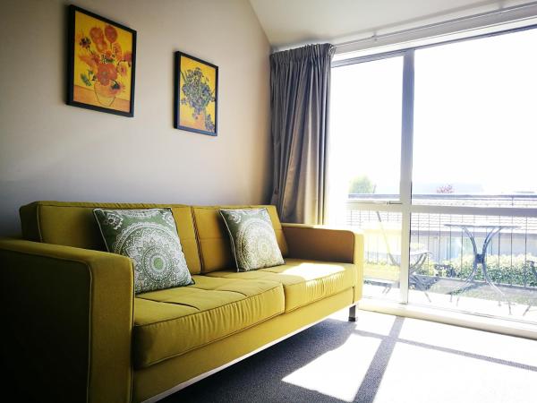 Belmont Motor Inn : photo 4 de la chambre studio lit king-size