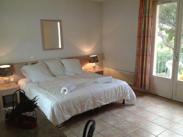 Hôtel De La Mer : photo 5 de la chambre studio (3 adultes)