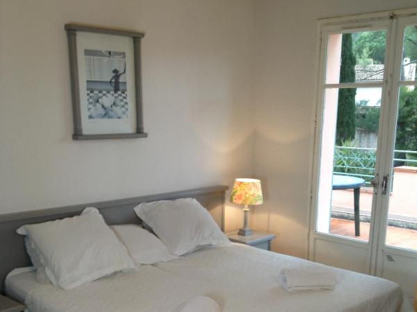 Hôtel De La Mer : photo 3 de la chambre appartement avec balcon