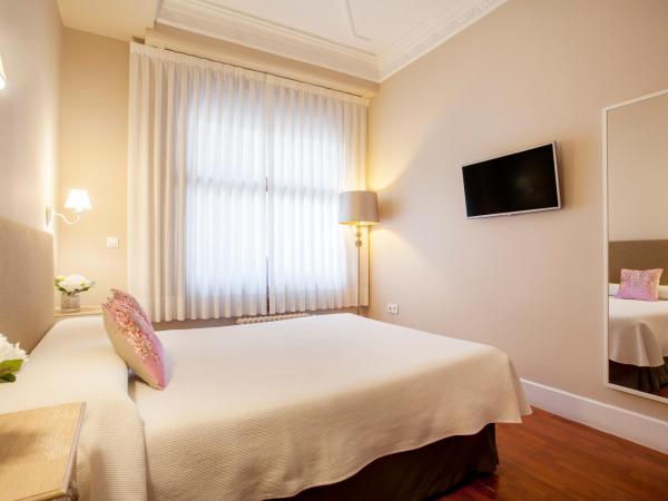 Hi Valencia Boutique : photo 8 de la chambre chambre double avec salle de bains privative extérieure