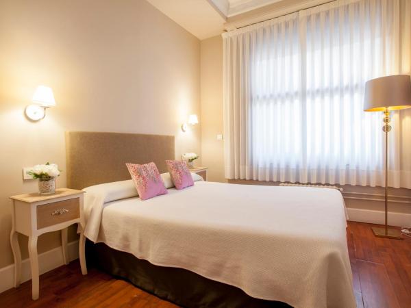 Hi Valencia Boutique : photo 10 de la chambre chambre double avec salle de bains privative extérieure