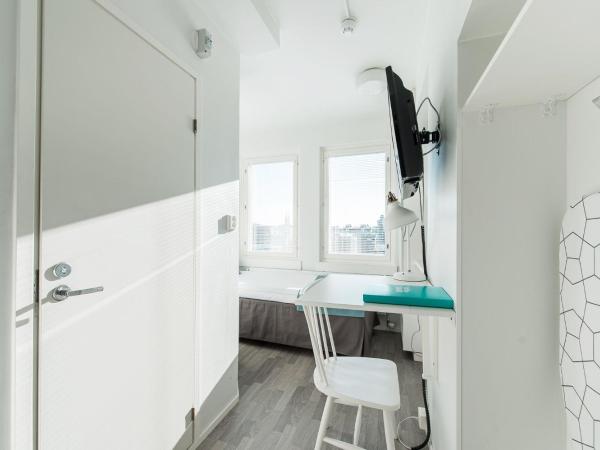 Forenom Aparthotel Helsinki Kamppi - contactless check-in : photo 2 de la chambre chambre simple standard