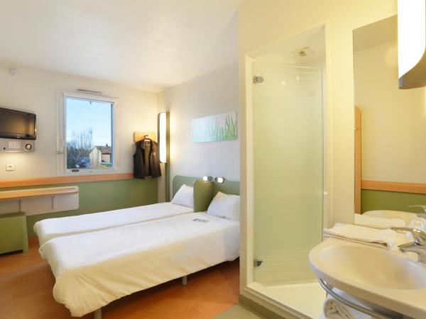 First Inn Hotel : photo 2 de la chambre chambre lits jumeaux