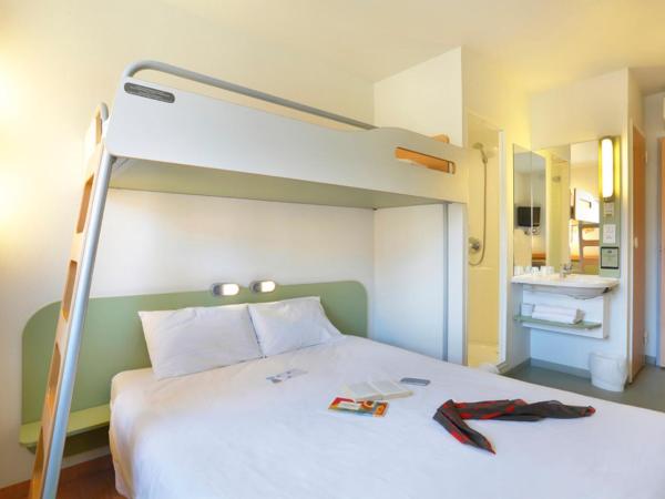 First Inn Hotel : photo 2 de la chambre chambre double