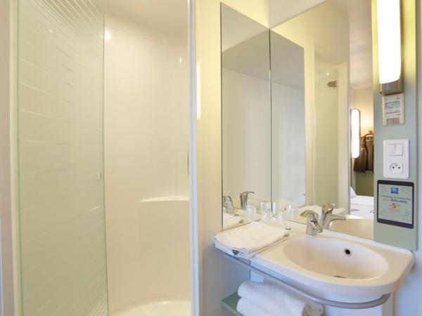 First Inn Hotel : photo 1 de la chambre chambre lits jumeaux
