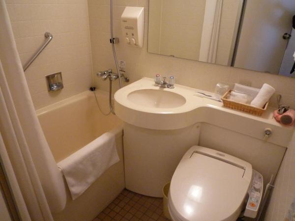 Tokyo Grand Hotel : photo 3 de la chambre chambre simple - non-fumeurs