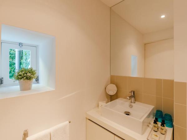 Casa das Laranjas : photo 5 de la chambre hébergement quarto do pátio