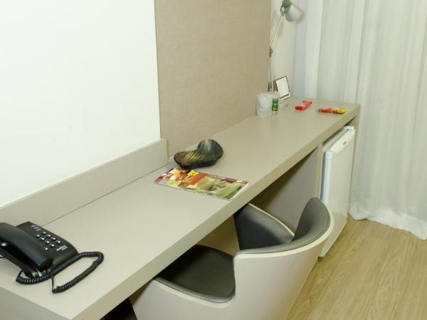 Hotel Beaga Convention Expominas by MHB : photo 6 de la chambre chambre lits jumeaux deluxe