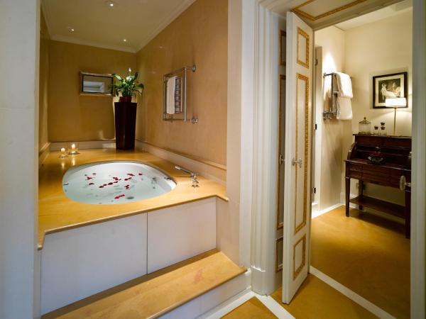 Palazzo Firenze by Baglioni Hotels & Resorts : photo 2 de la chambre suite royale da verrazzano
