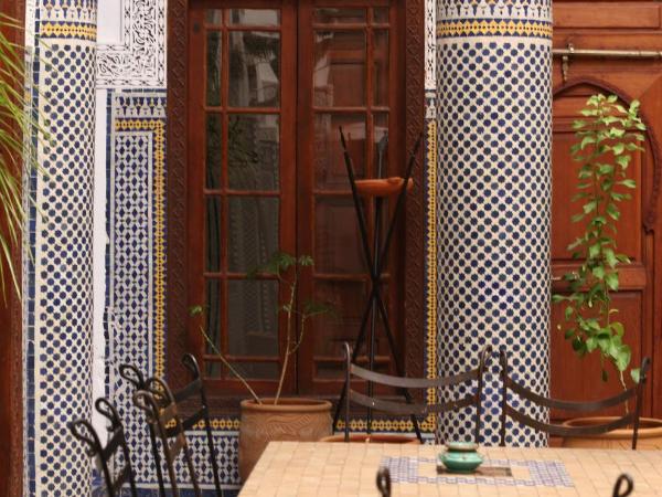 Riad Jamaï : photo 7 de la chambre chambre lits jumeaux anis