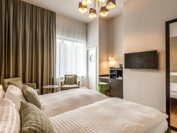 Boutique Hotel KARL : photo 5 de la chambre chambre double supérieure - vue sur montagne et rivière