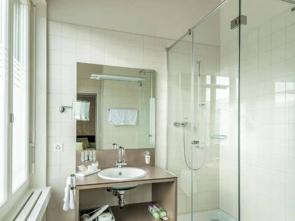 Boutique Hotel KARL : photo 8 de la chambre chambre double supérieure - vue sur montagne et rivière