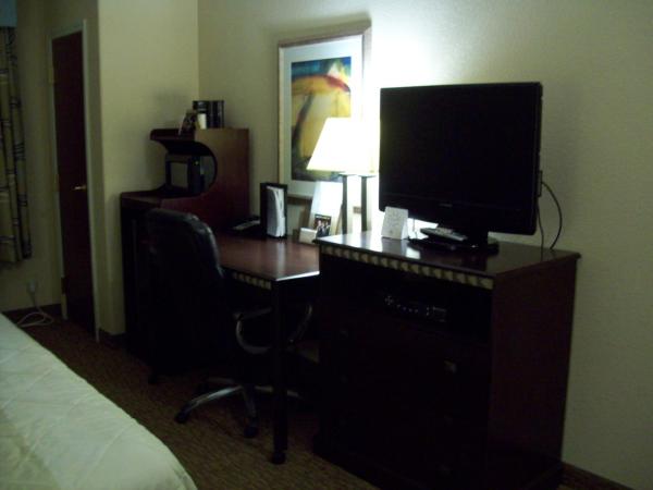 Magnolia Inn and Suites Pooler : photo 4 de la chambre chambre double avec 2 lits doubles - non-fumeurs