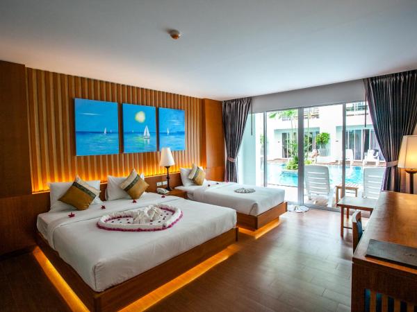 Phi Phi Harbour View Hotel-SHA Extra Plus : photo 1 de la chambre chambre double deluxe avec accès piscine