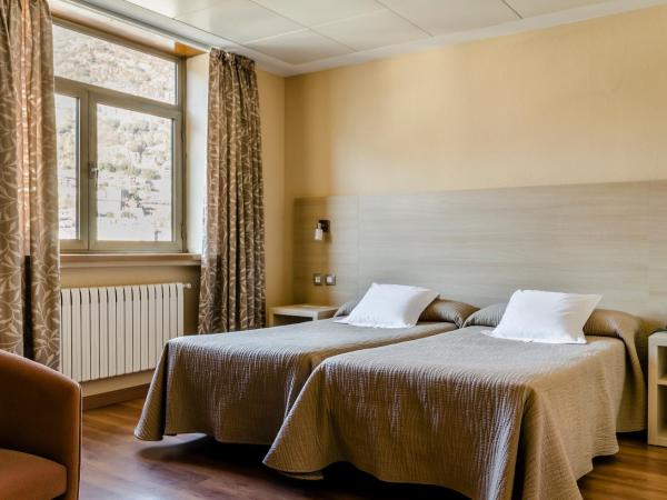 Hotel Panorama : photo 7 de la chambre chambre double ou lits jumeaux avec accès spa caldea