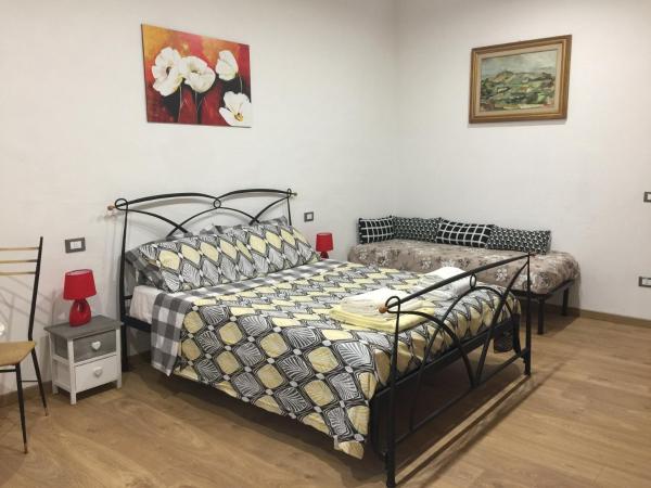 Salicotto 56 : photo 4 de la chambre chambre double deluxe avec lit d'appoint