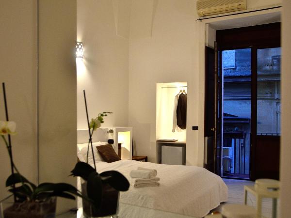 Azzurretta Guest House : photo 10 de la chambre suite avec balcon