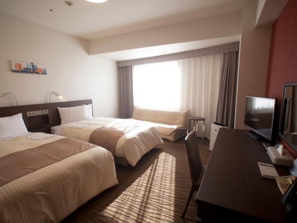 Hotel Port Plaza Chiba : photo 5 de la chambre chambre lits jumeaux standard - non-fumeurs