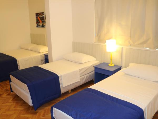 Hotel Villa Smart : photo 1 de la chambre chambre quadruple