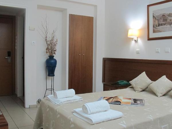 Hotel Solomou Athens : photo 1 de la chambre chambre double ou lits jumeaux - non-fumeurs