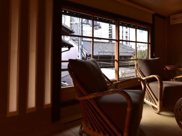 Yado Kiramachi : photo 4 de la chambre chambre familiale avec salle de bains