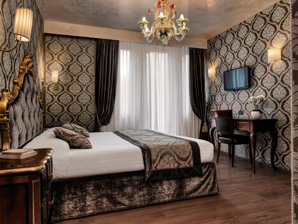 Hotel Tre Archi : photo 1 de la chambre chambre familiale supérieure