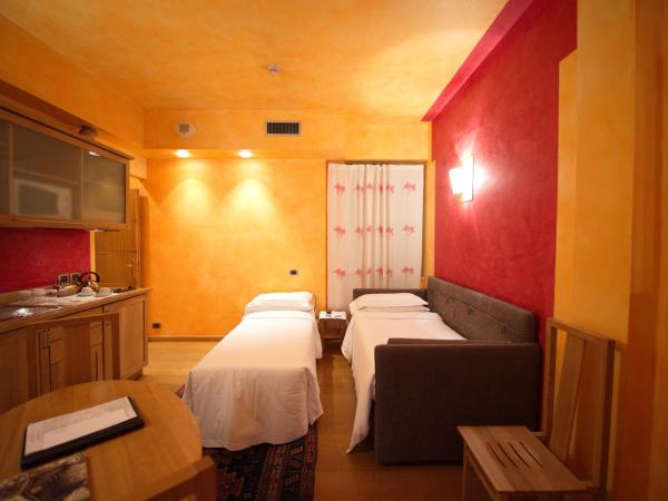 Hotel Firenze : photo 8 de la chambre chambre familiale (4 adultes) - bâtiment séparé