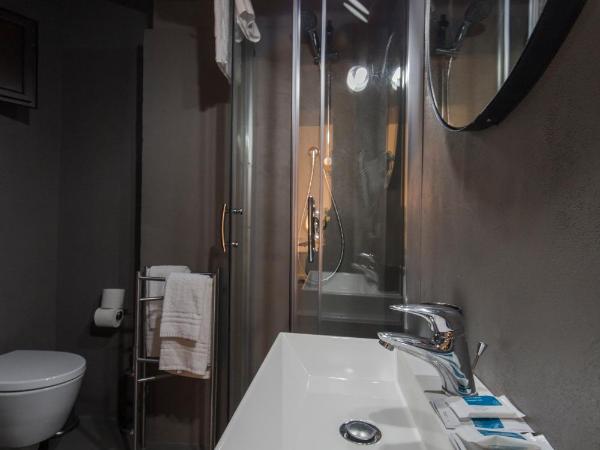 Suite Inn Catania : photo 9 de la chambre chambre triple