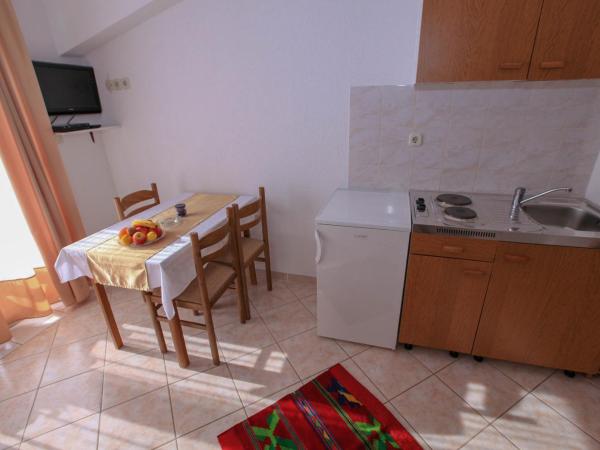 Apartments Lola : photo 3 de la chambre studio