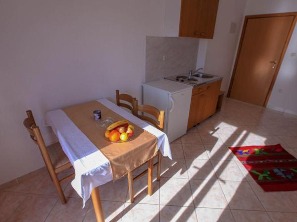 Apartments Lola : photo 5 de la chambre studio