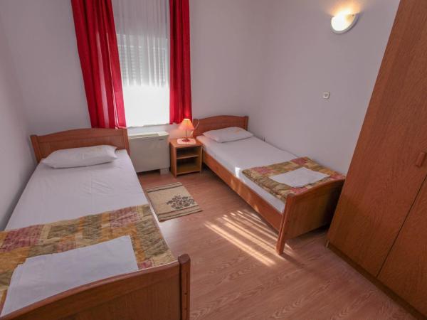 Apartments Lola : photo 7 de la chambre suite familiale