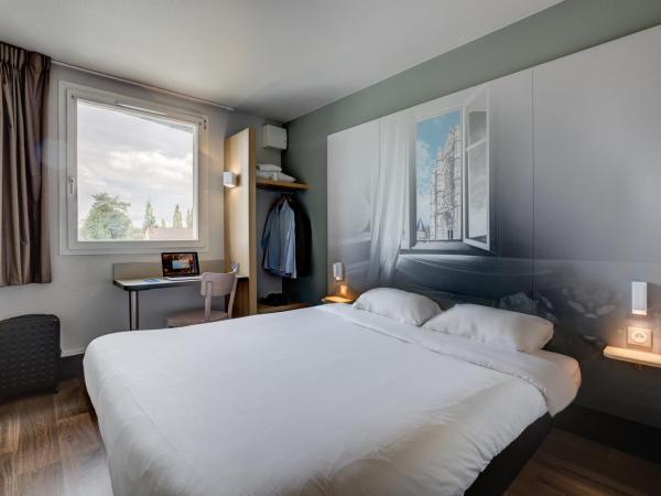 B&B HOTEL Beauvais : photo 1 de la chambre chambre double - non-fumeurs