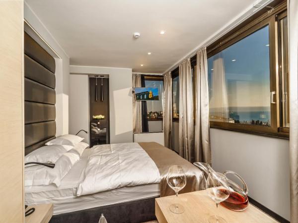 The View Luxury Rooms : photo 7 de la chambre suite - vue sur mer