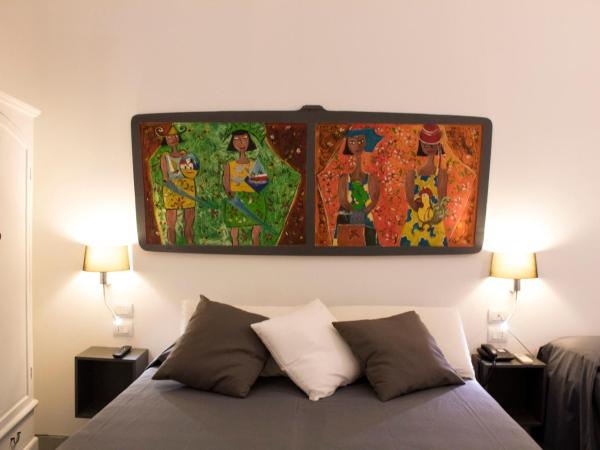 Aretusa Vacanze B&B : photo 7 de la chambre studio - rez-de-chaussée (3 adultes)
