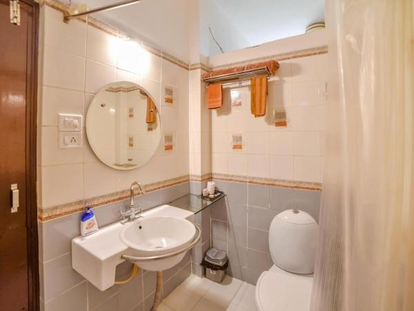 Hotel Sargam Sadan : photo 7 de la chambre chambre deluxe double ou lits jumeaux