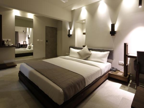 Hotel Carrefour : photo 3 de la chambre chambre double deluxe