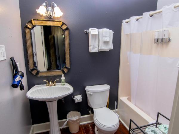 Rathbone Mansions New Orleans : photo 2 de la chambre suite avec balcon