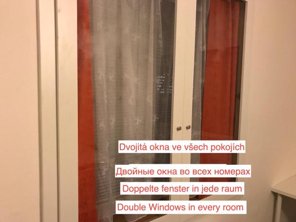 ZLATÁ-ÉRA : photo 7 de la chambre chambre double avec salle de bains privative