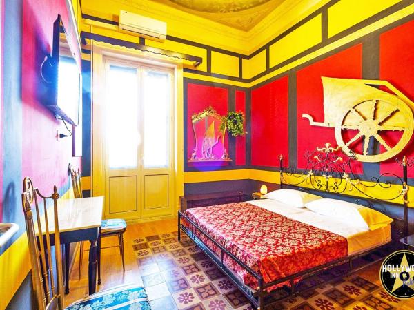 Hollywood Inn Palermo : photo 3 de la chambre chambre double avec balcon