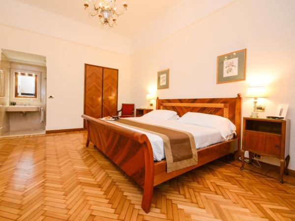 Hotel Vittoria : photo 5 de la chambre suite