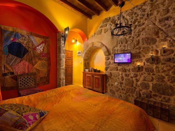 Nikos Takis Fashion Boutique Hotel : photo 1 de la chambre superior medieval