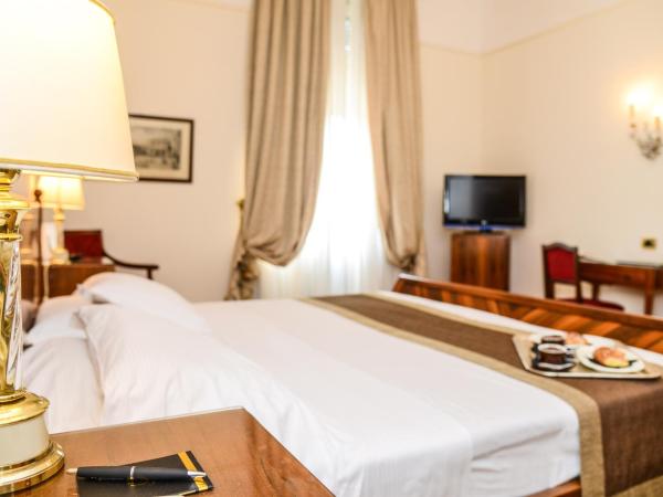 Hotel Vittoria : photo 7 de la chambre chambre double supérieure