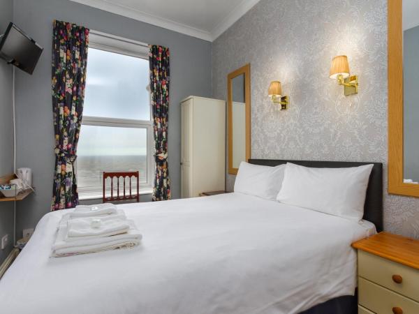 Maples Hotel : photo 4 de la chambre petite chambre double - vue sur mer 