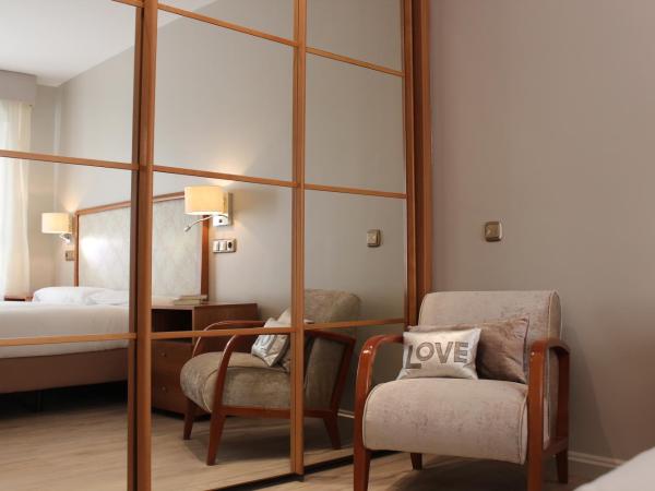 Hotel Carreño : photo 2 de la chambre chambre lits jumeaux
